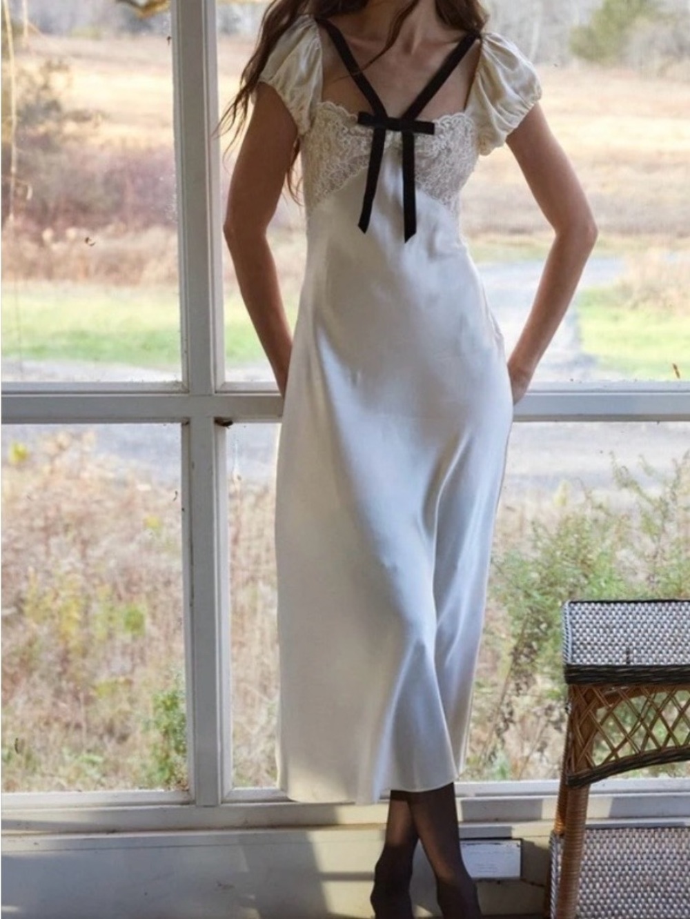 Doen Sabrina Dress in Candlelight Cream Black Small 100% Silk
